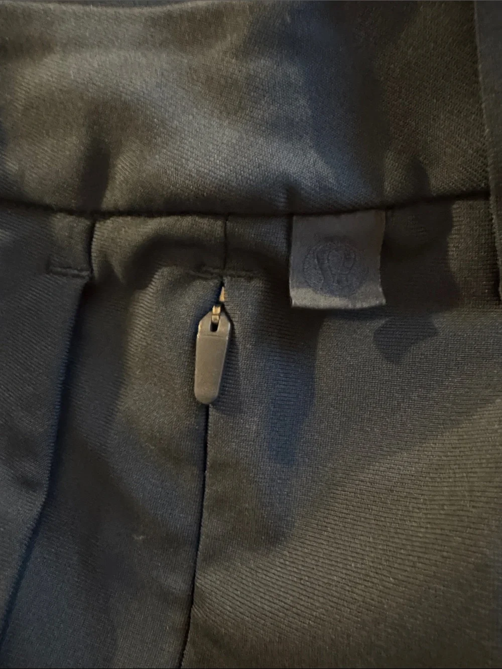 Lululemon ABC Classic Fit Shorts 7” Inseam in Navy